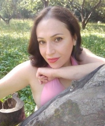 Живу в Москве и готова доставить тебе настоящее наслаждение. Позабудь о стрессе и растворись в моих объятиях. Мои услуги нацелены на твое удовольствие: классический и эротический массаж, оральный секс, глубокий минет и многое другое. Возможности ограничены только твоей фантазией. Фото и отзывы обо мне ты можешь найти на моей страничке. Доверься мне и я позабочусь о твоем удовлетворении. Жду тебя, милый 😘 Антонина